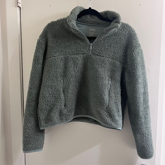 Girlfriend Collective Small Half-Zip Recycled Sherpa Fleece in Pine Green - Picture 1 of 5